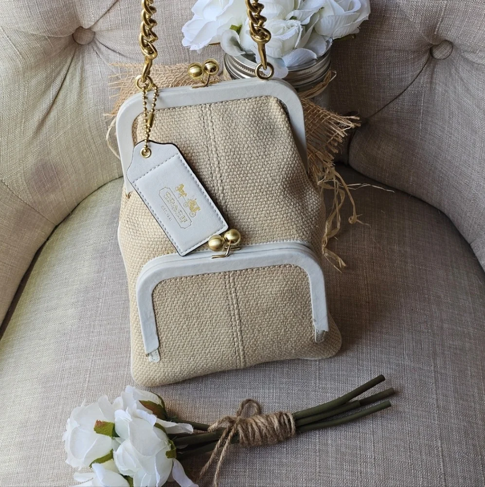 Coach Limited Edition Bleeker Street Double Kisslock Shoulder Bag ( 39 of 70 ) - Picture 7 of 16